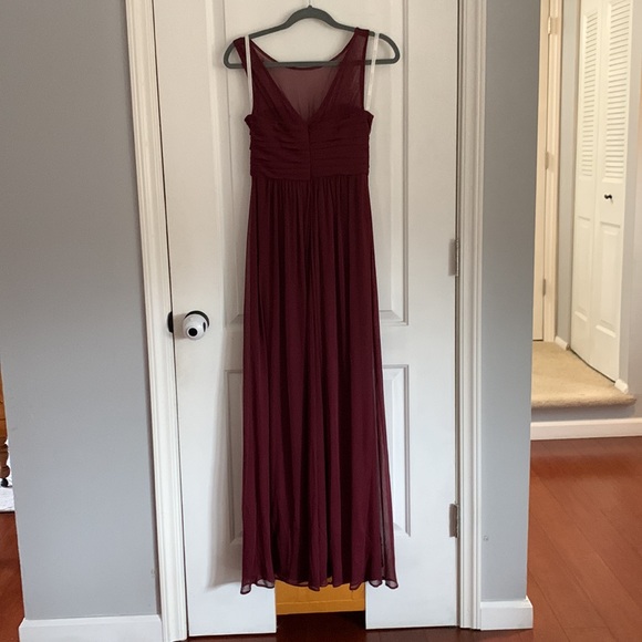 Wine colored dress from David’s bridal - Picture 3 of 5